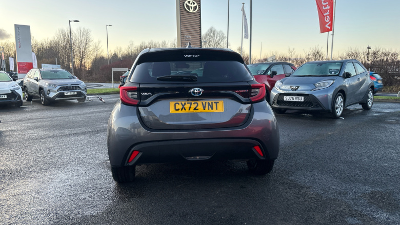 Toyota Yaris 1.5 Hybrid Design 5dr CVT Hybrid Hatchback